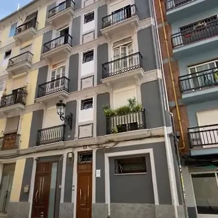 Апартаменты Torres De Quart *